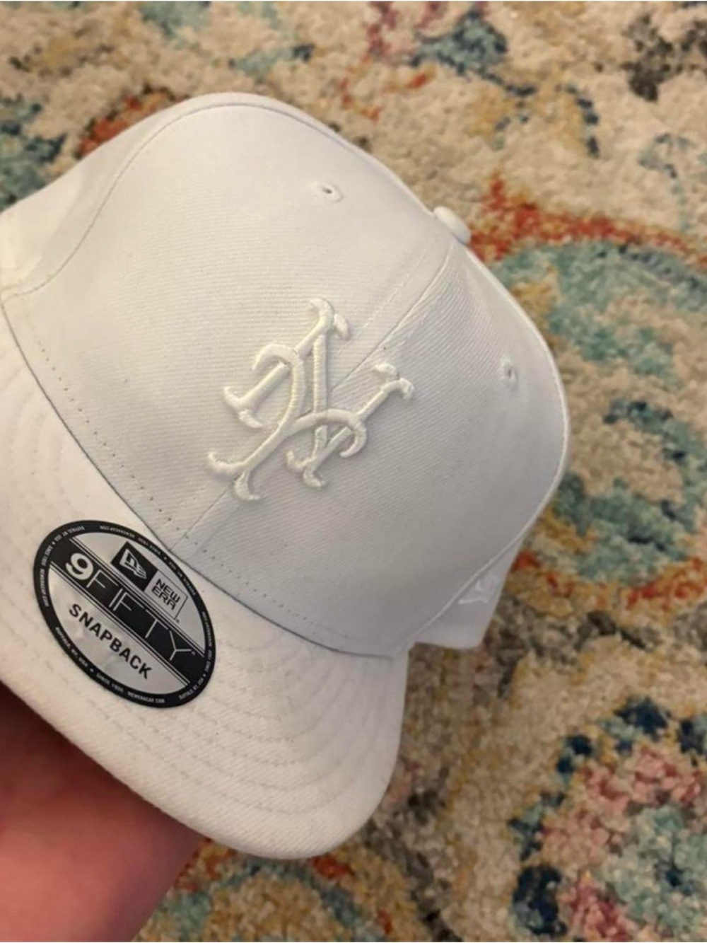 New Era White NY Embroidered Snapback Hat - Picture 3 of 5